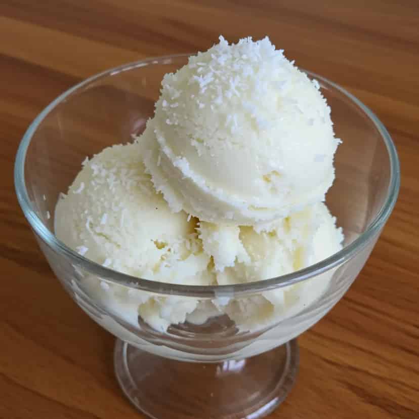 Sorvete de Coco Cremoso