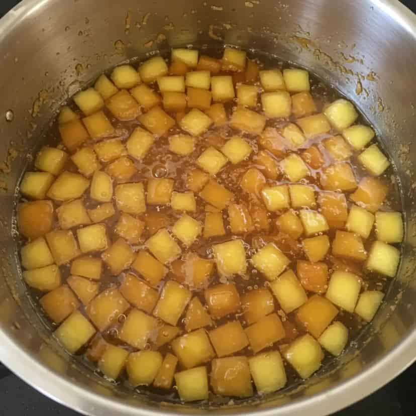 Vinho quente com especiarias