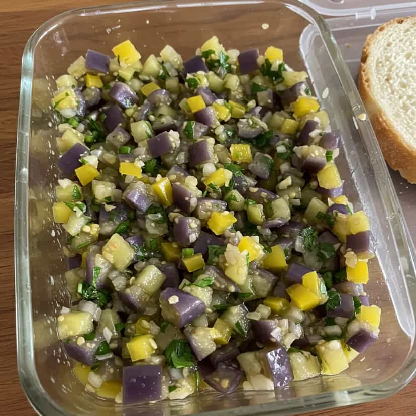 Foto deliciosa de Antepasto de berinjela pronta para servir - Pastas & Patês