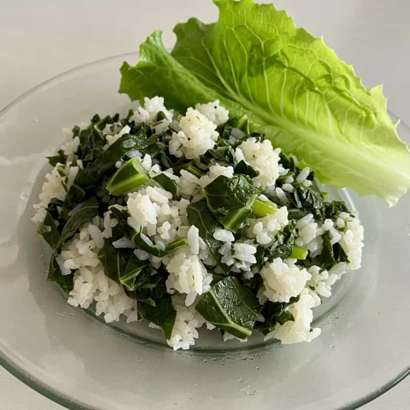 Foto deliciosa de Arroz com Couve e Calabresa pronta para servir - Outras Receitas