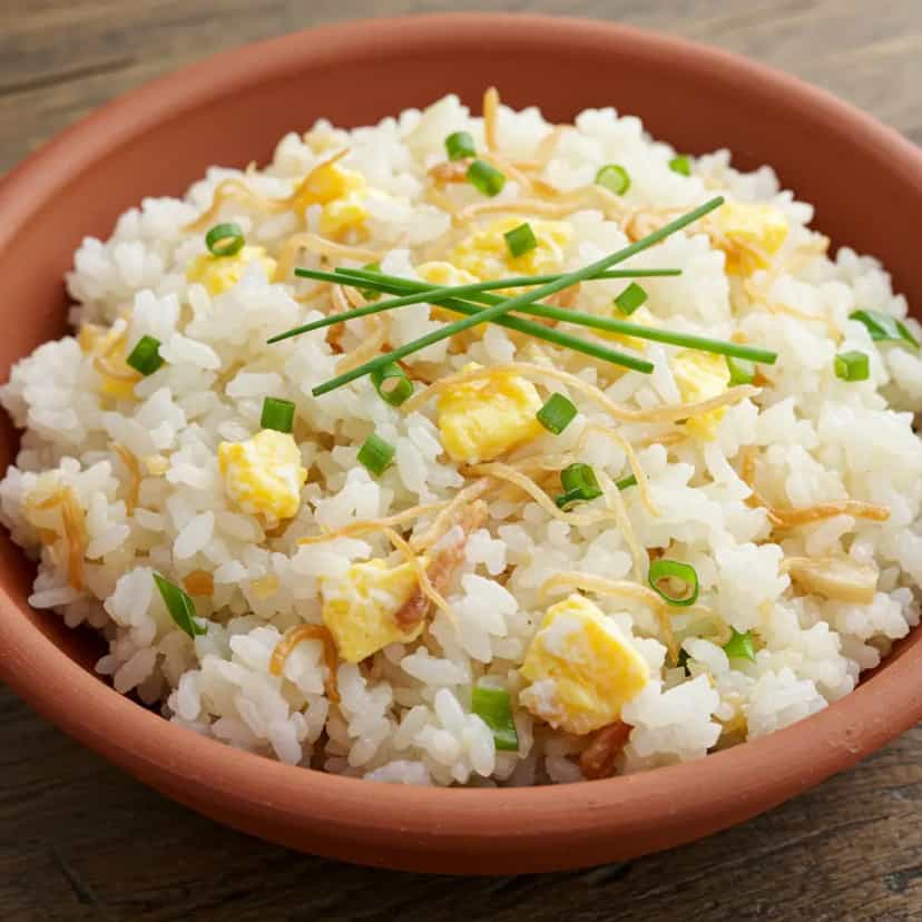 Foto deliciosa de Arroz Cremoso com Palmito e Queijo pronta para servir - Almoço & Jantar