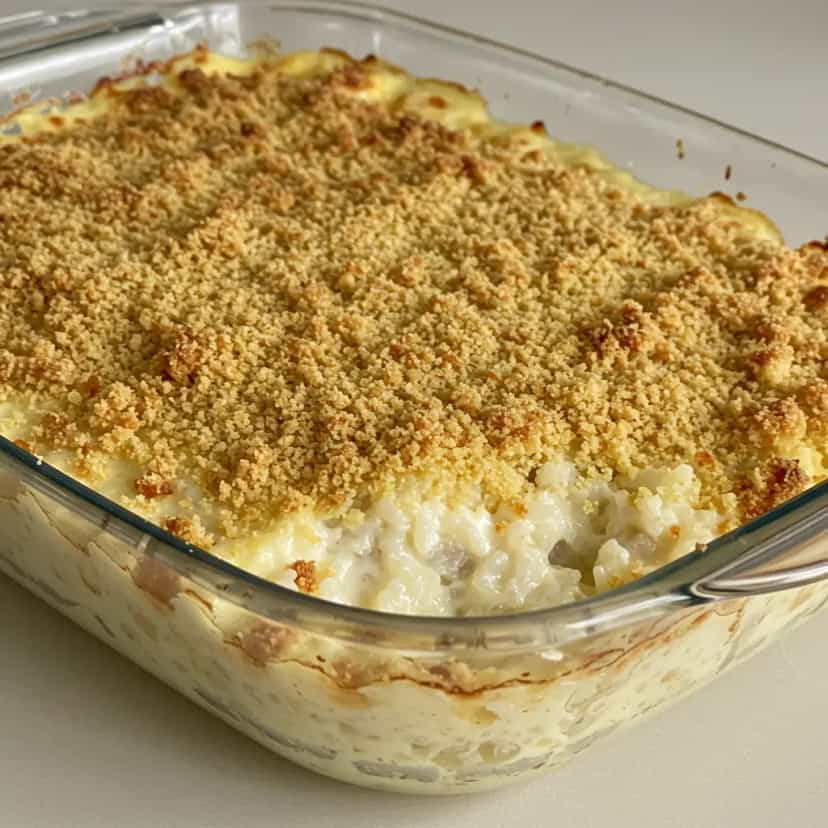 Foto deliciosa de Arroz de Forno Cremoso pronta para servir - Almoço & Jantar