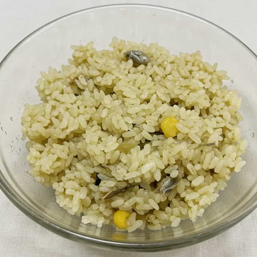 Foto deliciosa de Arroz de Sardinha com Requeijão pronta para servir - Peixes & Frutos do Mar