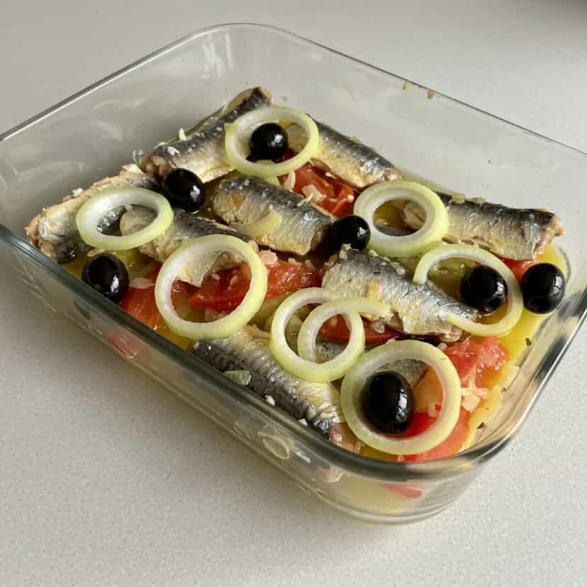 Foto deliciosa de Bacalhoada de Sardinha com Batata pronta para servir - Outras Receitas