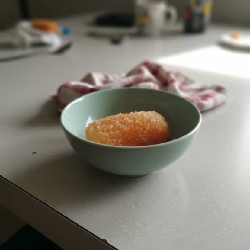Foto deliciosa de Beijinhos de Abacaxi: Doçura Tropical pronta para servir - Outras Receitas