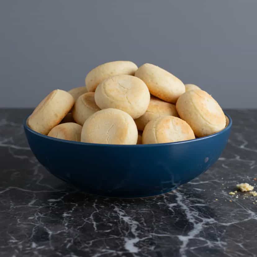 Foto deliciosa de Bolachas de Coco e Nata pronta para servir - Bolachas & Cookies