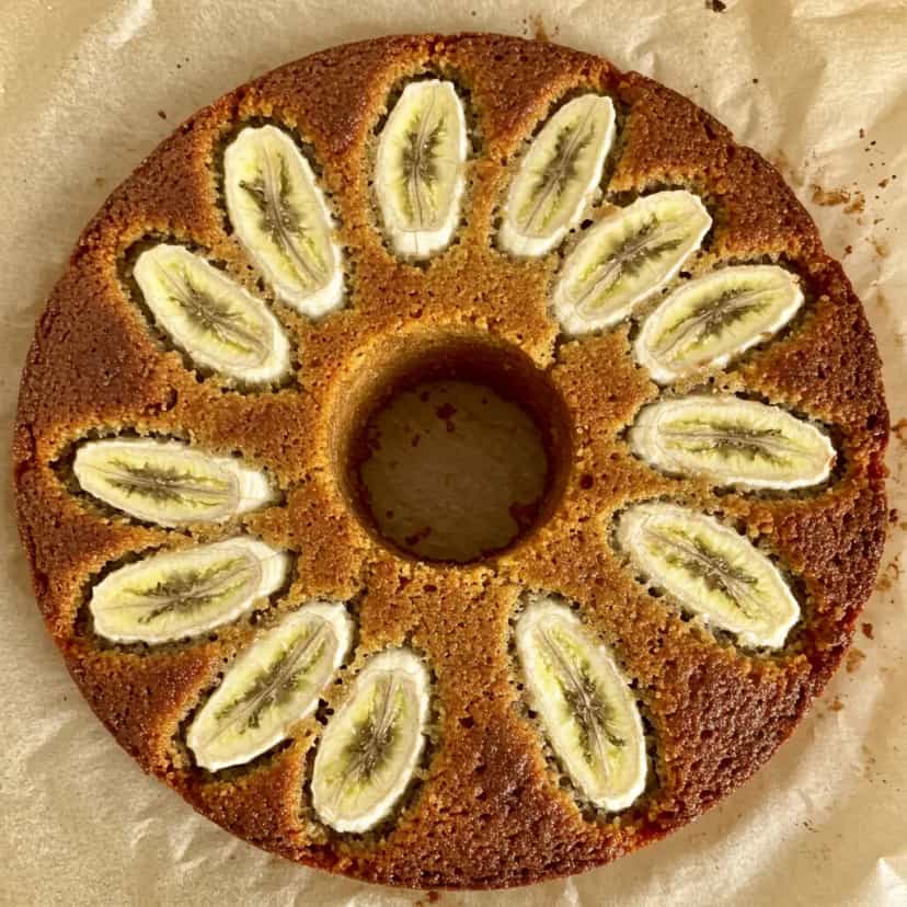 Foto deliciosa de Bolo de banana da terra pronta para servir - Outras Receitas