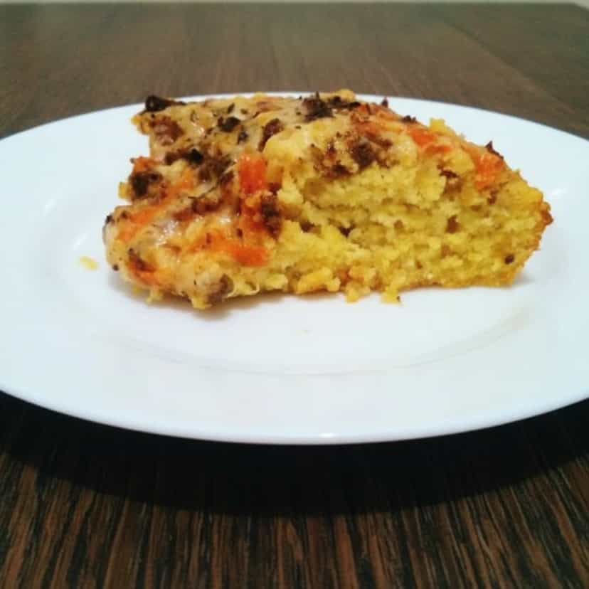 Foto deliciosa de Bolo Salgado de Milho e Queijo pronta para servir - Lanches de Padaria