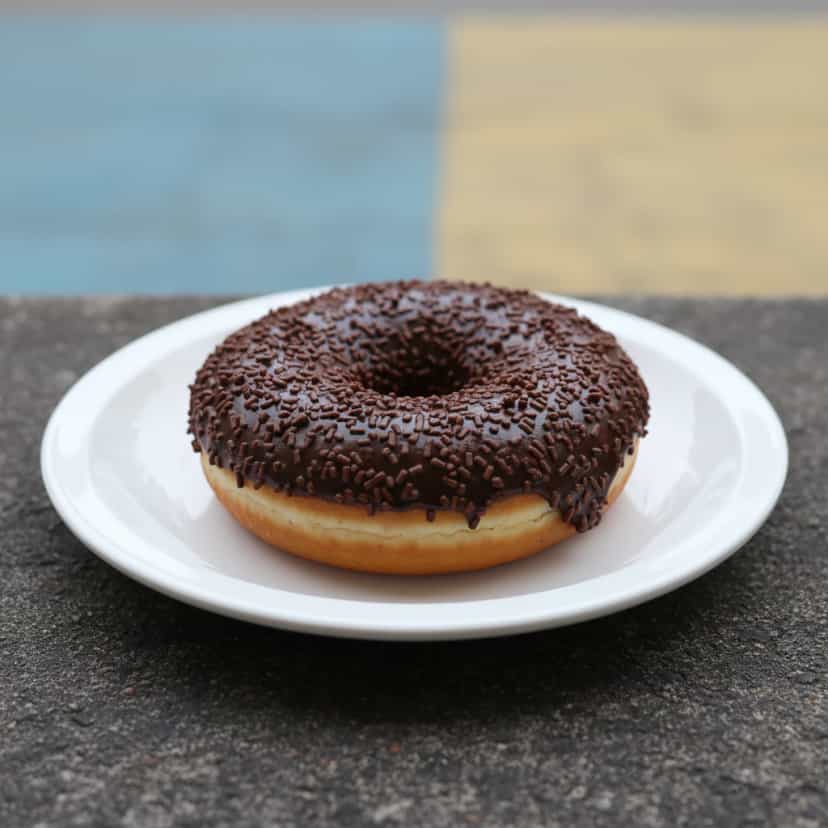 Foto deliciosa de Brigadeirão Cremoso de Chocolate pronta para servir - Pudins & Cremes