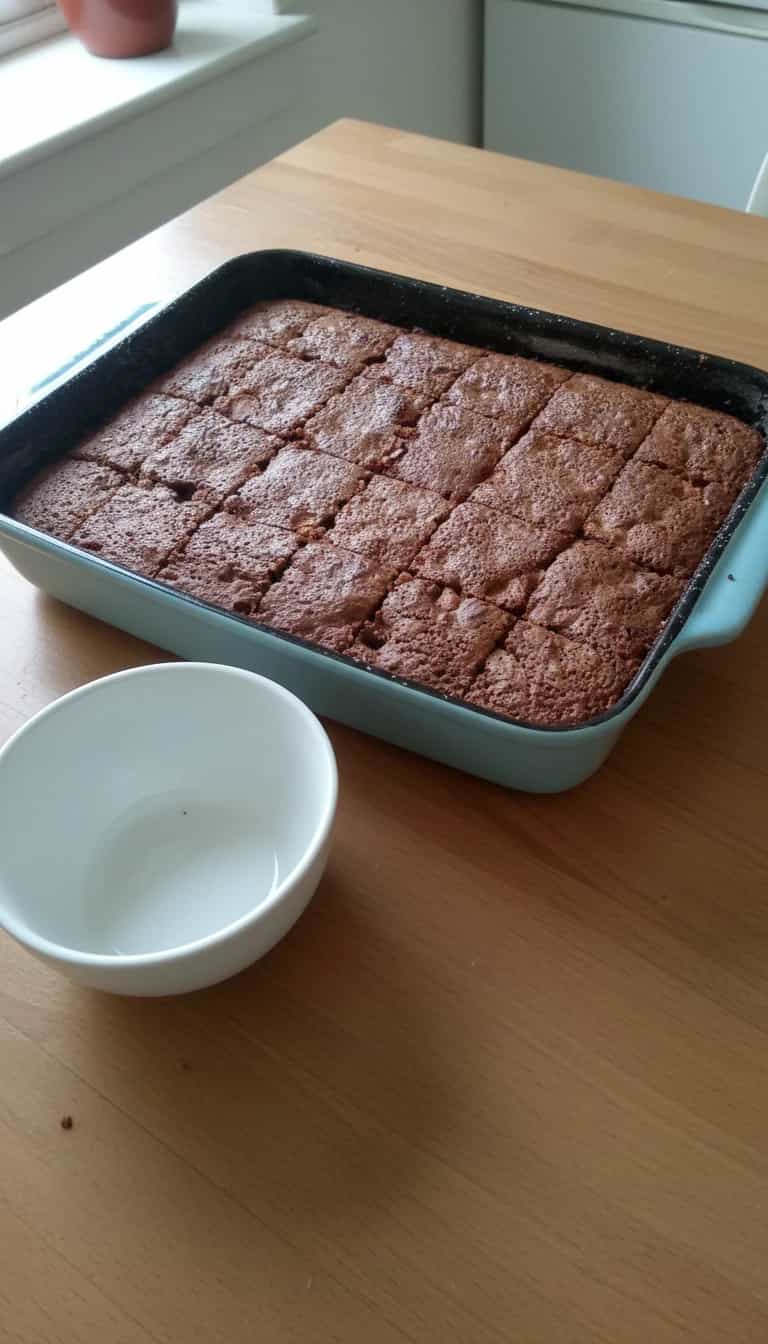 Foto deliciosa de Brownie de Chocolate e Nozes pronta para servir - Brownies & Cookies
