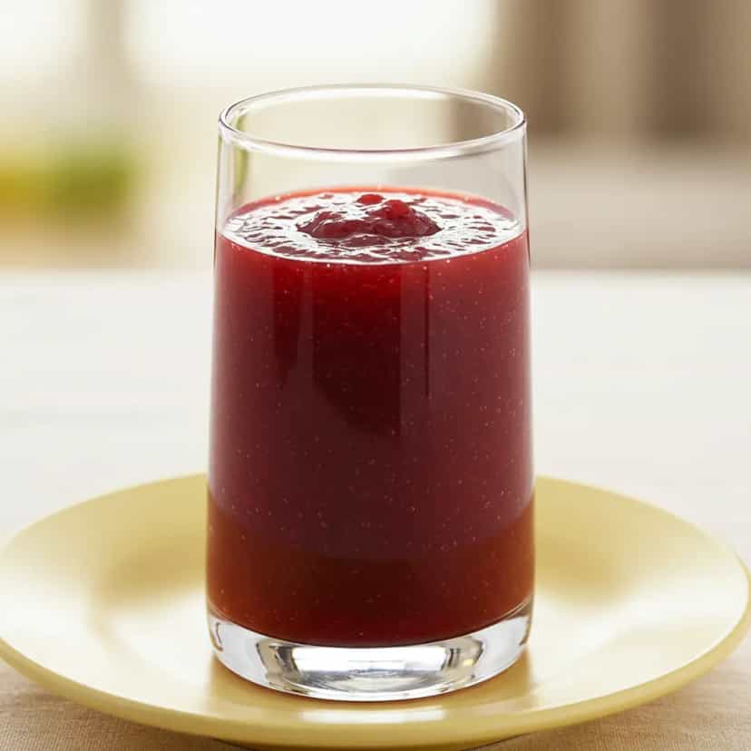 Foto deliciosa de Calda de Morangos ao Vinho Tinto pronta para servir - Doces Gelados & Sorvetes