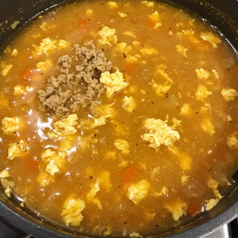 Foto deliciosa de Caldo de Carne Piauiense pronta para servir - Sopas & Caldos