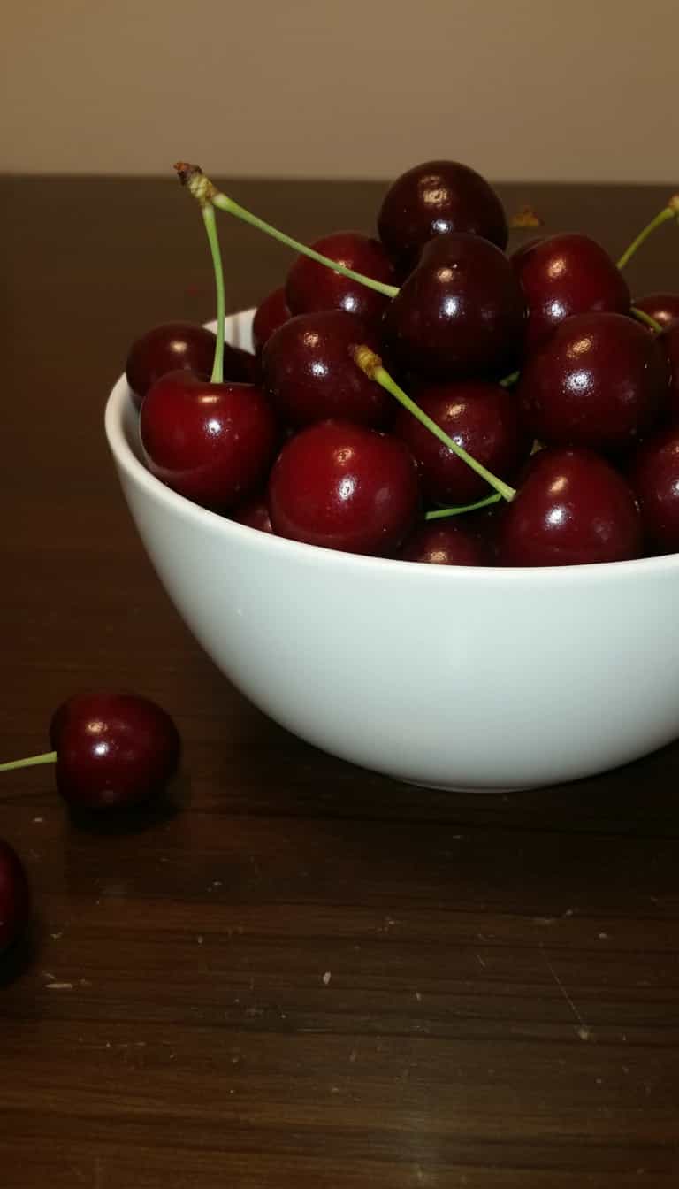 Foto deliciosa de Cestinhas de Cereja de Coco pronta para servir - Outras Receitas