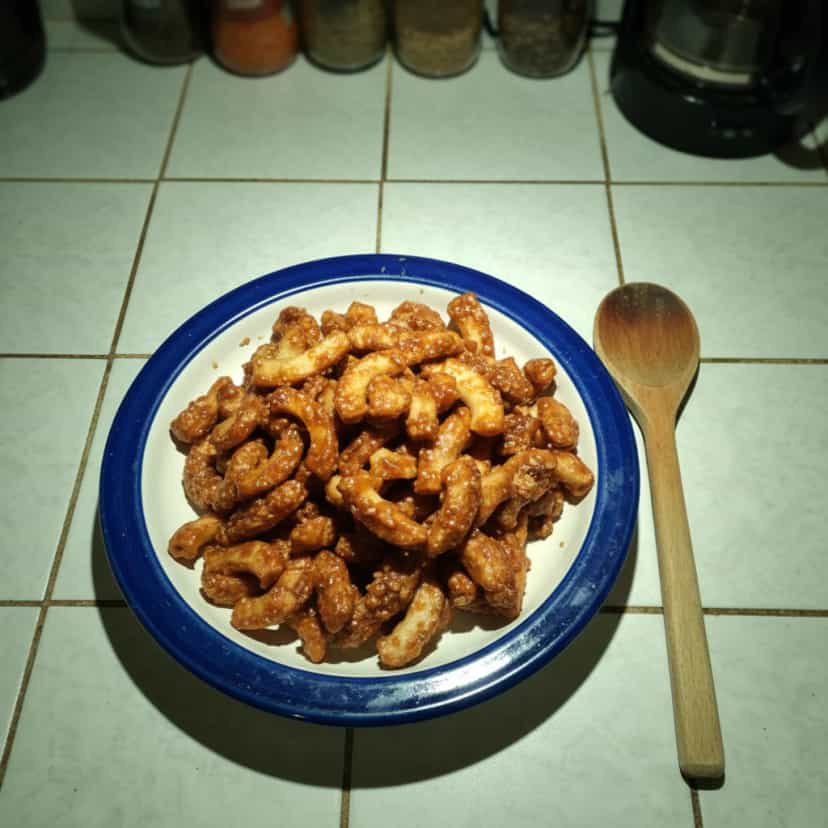 Foto deliciosa de Coquinho Caramelado pronta para servir - Outras Receitas