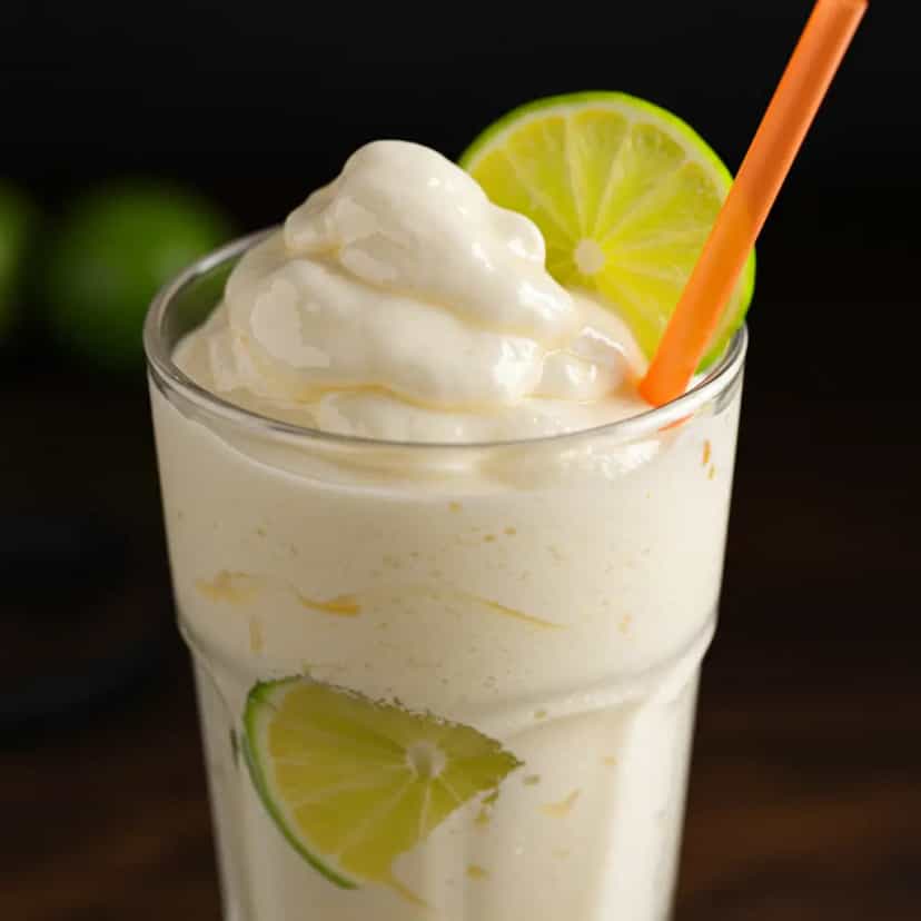 Foto deliciosa de Creme de Limão Refrescante pronta para servir - Doces Gelados & Sorvetes