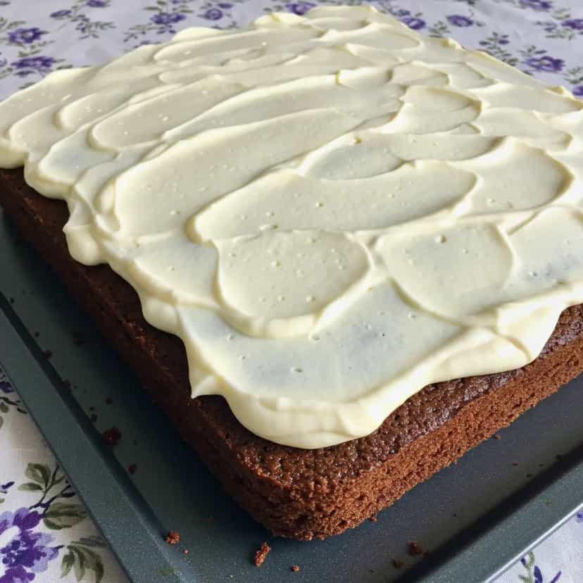 Foto deliciosa de Cremoso Recheio de Coco para Bolos pronta para servir - Pudins & Cremes