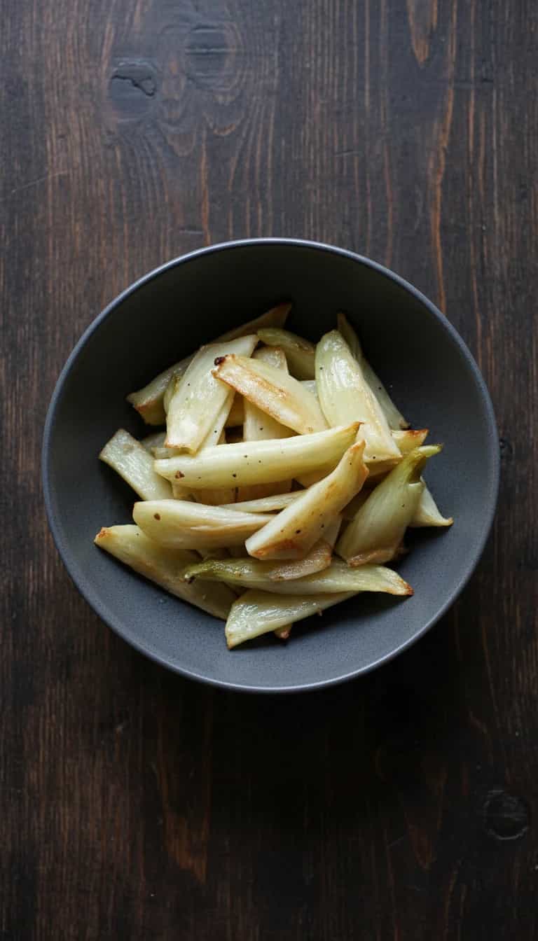 Foto deliciosa de Erva-Doce Assada com Limão e Alho pronta para servir - Almoço & Jantar