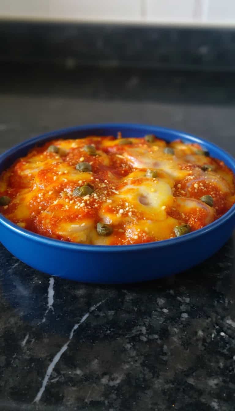 Foto deliciosa de Espaguete à Calabresa ao Forno pronta para servir - Massas & Macarrão