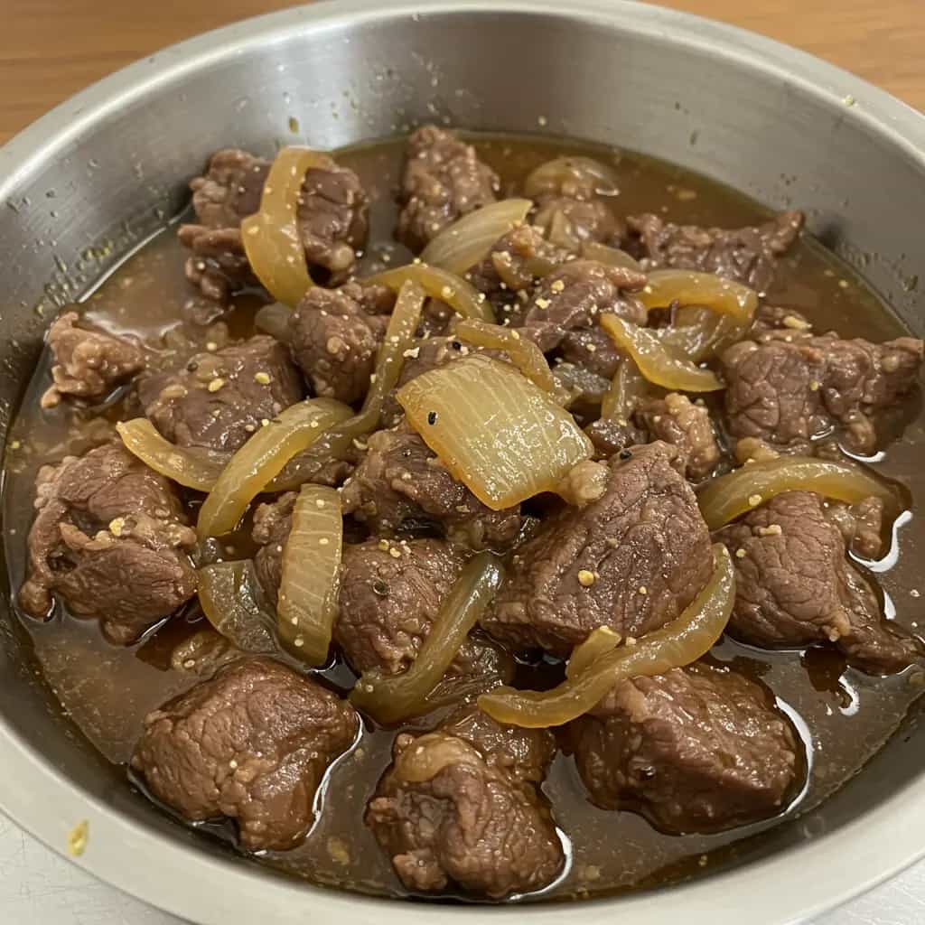 Fígado Acebolado com Jiló