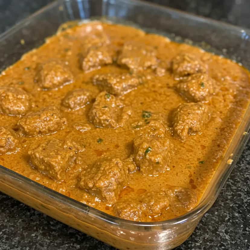 Foto deliciosa de Fígado ao Molho Caseiro pronta para servir - Carnes & Frango