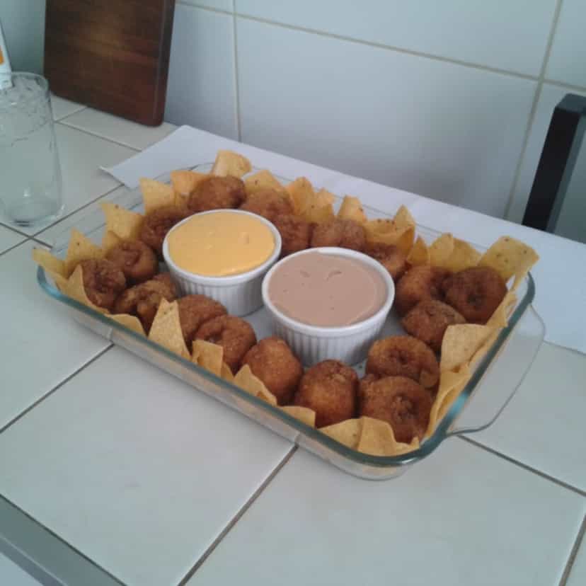 Foto deliciosa de Filezinho de frango à moda Doritos pronta para servir - Salgadinhos