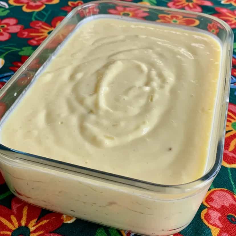 Foto deliciosa de Gelado de abacaxi pronta para servir - Doces Gelados & Sorvetes
