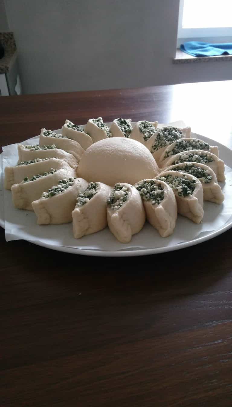 Foto deliciosa de Girassol de Espinafre pronta para servir - Almoço & Jantar