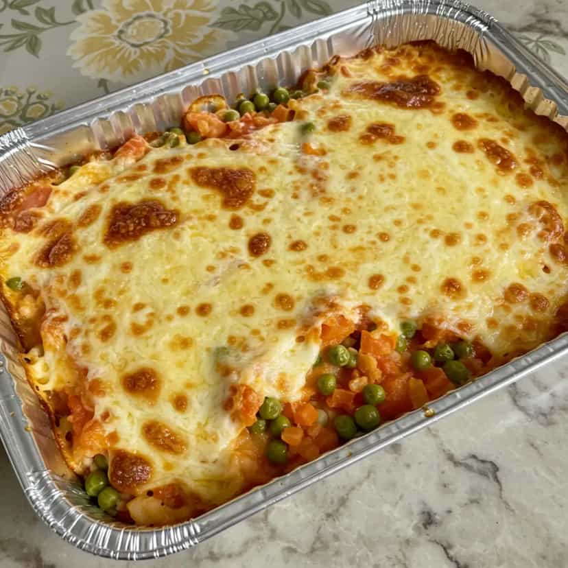 Foto deliciosa de Lasanha Cremosa de Camarão pronta para servir - Massas & Macarrão