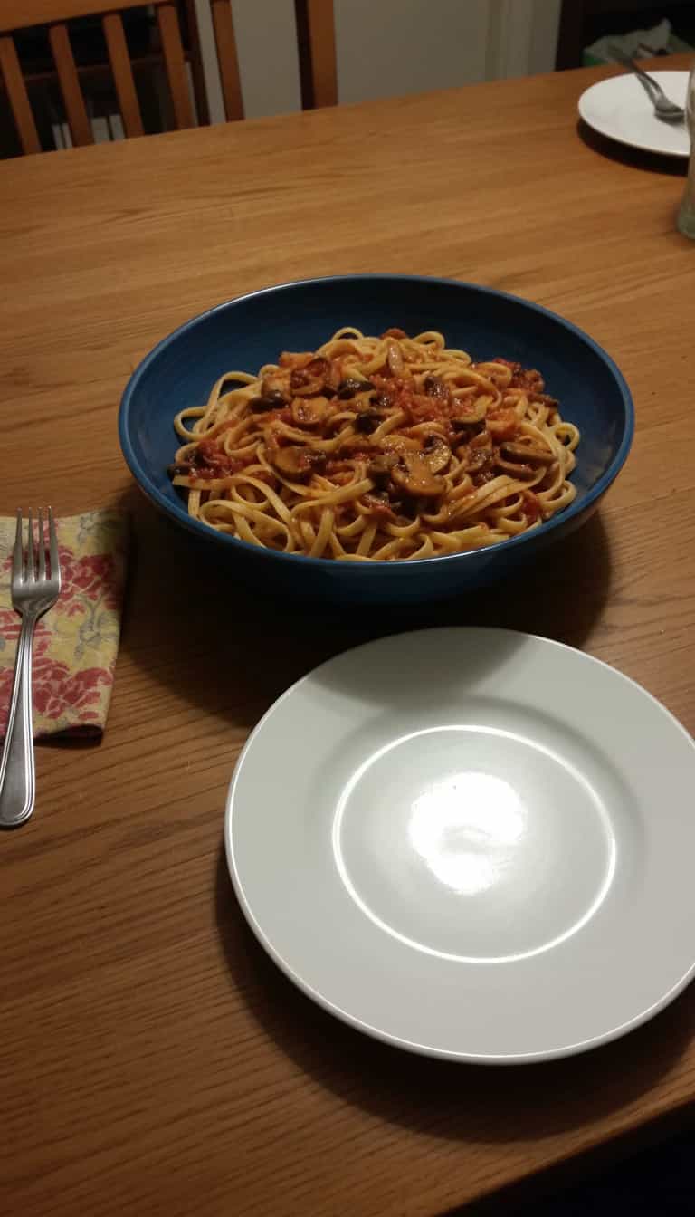 Foto deliciosa de Macarrão à Moda da Maria Quevedo pronta para servir - Massas & Macarrão