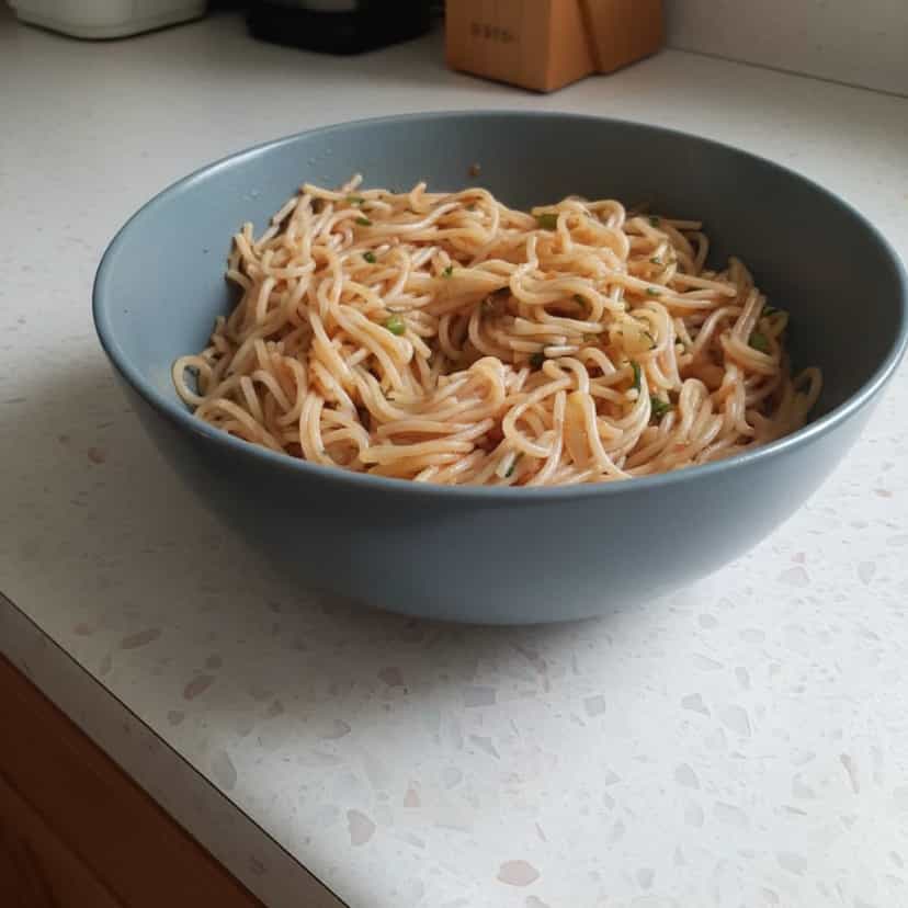 Foto deliciosa de Macarrão ao Molho de Tomate Caseiro pronta para servir - Outras Receitas