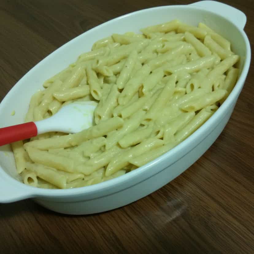 Foto deliciosa de Macarrão Cremoso com Quatro Queijos pronta para servir - Outras Receitas