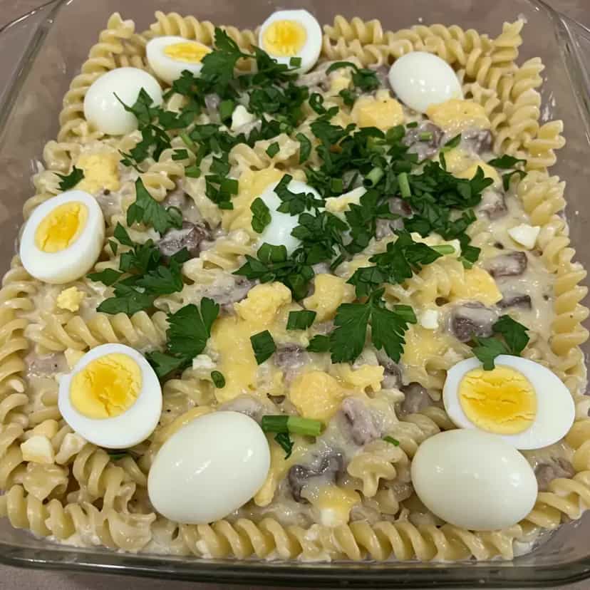 Foto deliciosa de Macarrão Gratinado com Ovos de Codorna pronta para servir - Massas & Macarrão