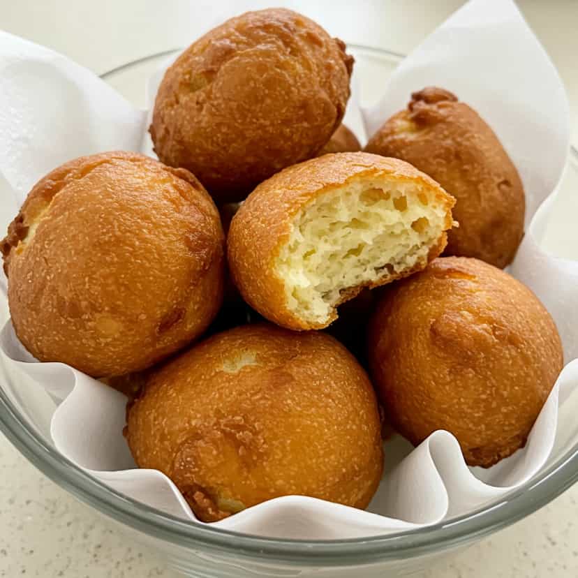 Foto deliciosa de Massa de Risoles Cremosa pronta para servir - Salgadinhos