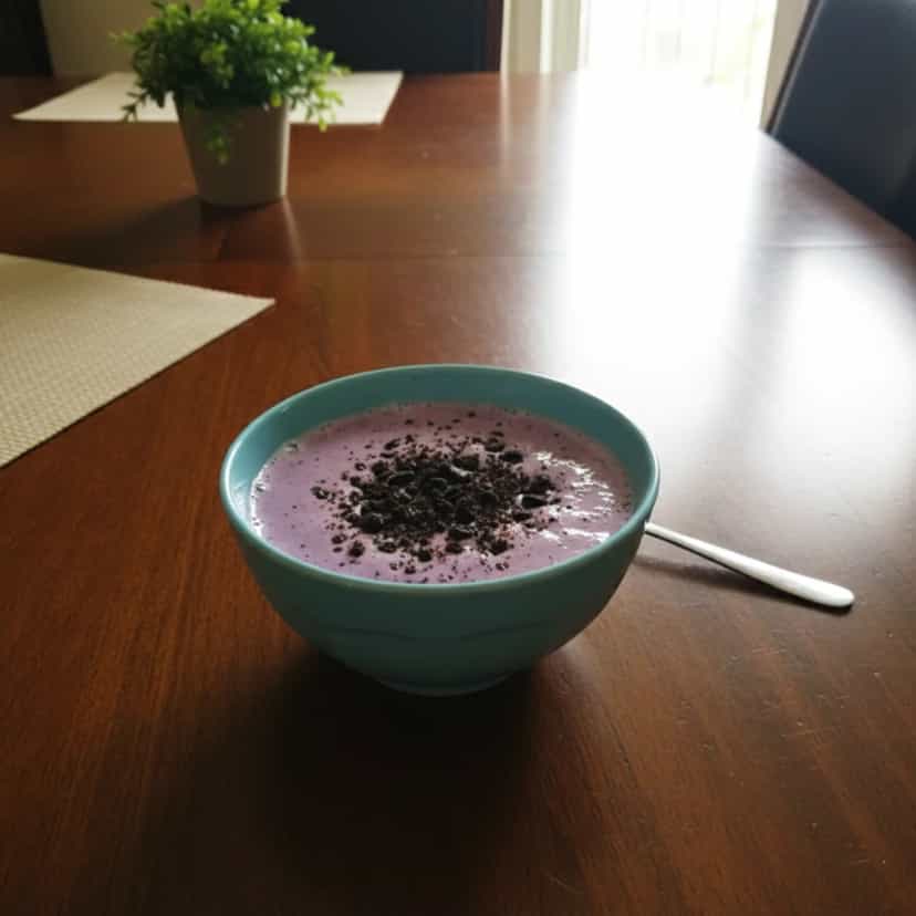 Foto deliciosa de Milk-shake Cremoso de Oreo pronta para servir - Milkshakes