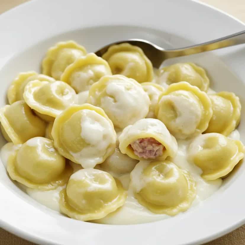 Foto deliciosa de Molho Bechamel Tradicional pronta para servir - Outras Receitas