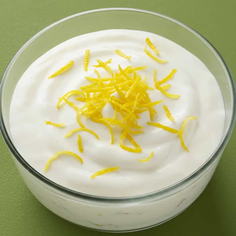 Foto deliciosa de Mousse de Laranja Refrescante pronta para servir - Pudins & Cremes
