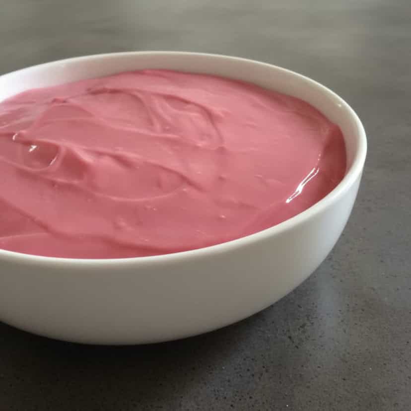 Foto deliciosa de Mousse de Suco em Pó pronta para servir - Pudins & Cremes