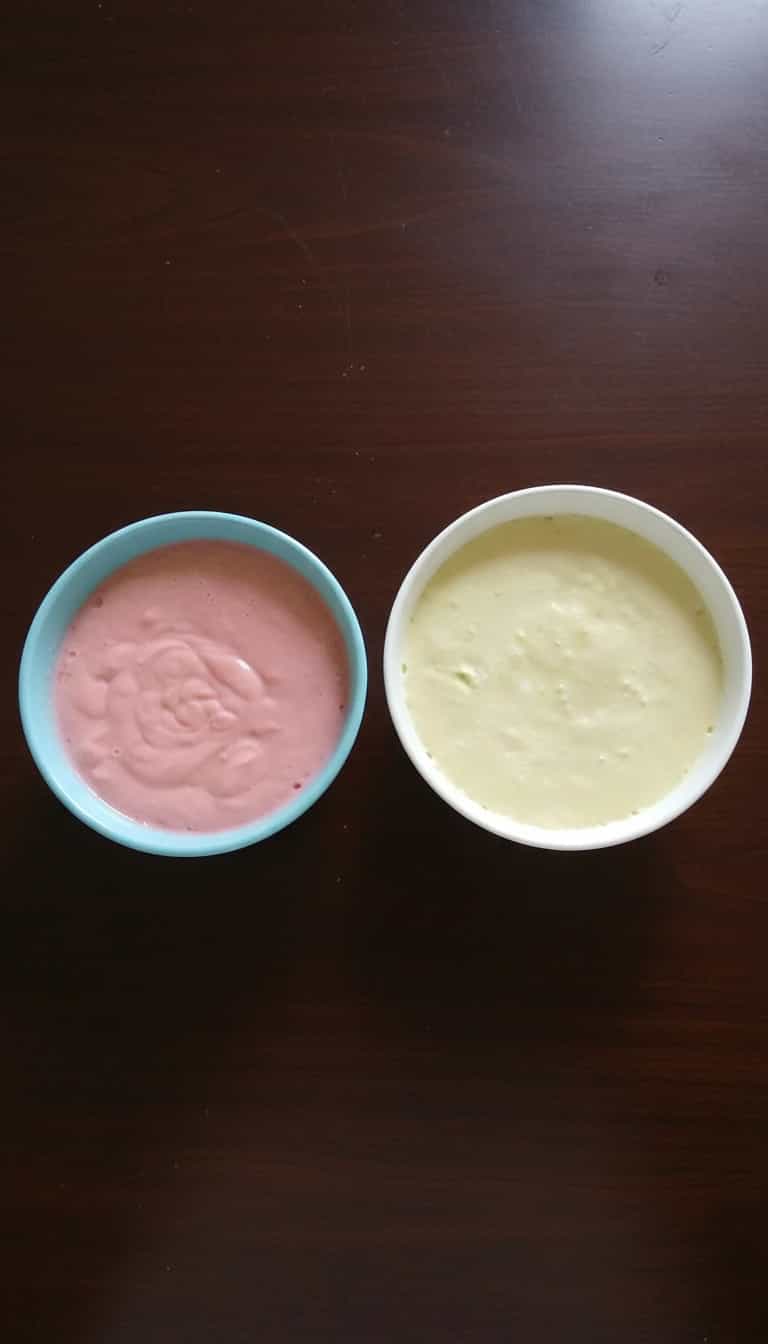 Foto deliciosa de Mousse de Tang de Maracujá ou Morango pronta para servir - Pudins & Cremes