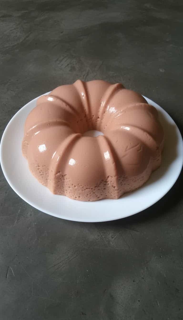 Foto deliciosa de Mousse Gelada de Ameixa pronta para servir - Doces Gelados & Sorvetes