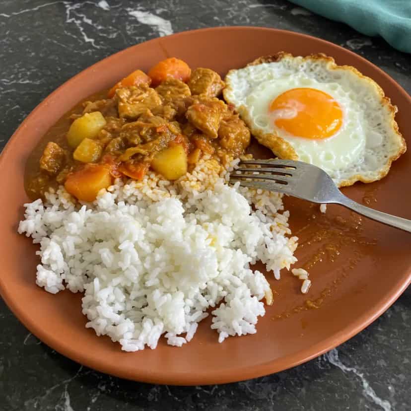 Foto deliciosa de Ovo Frito Perfeito pronta para servir - Ovos
