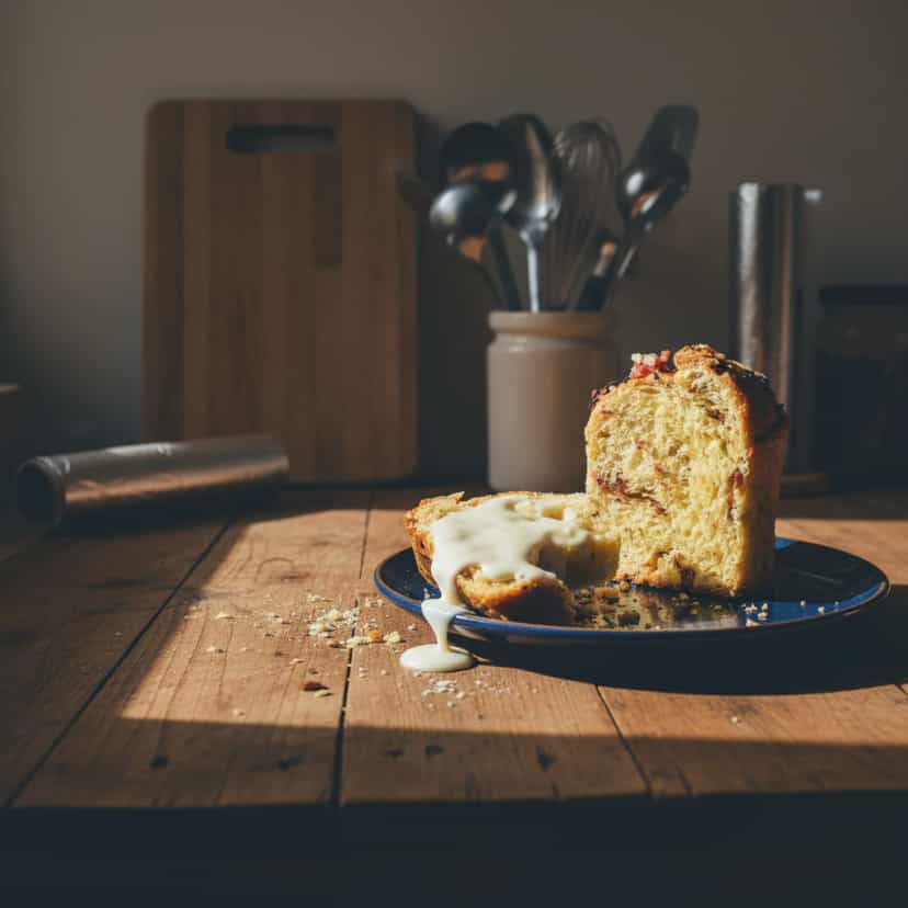 Foto deliciosa de Panetone de Caneca no Microondas pronta para servir - Bolos & Cupcakes