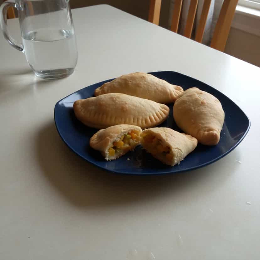 Foto deliciosa de Pastéis de Milho Assados pronta para servir - Snacks Assados
