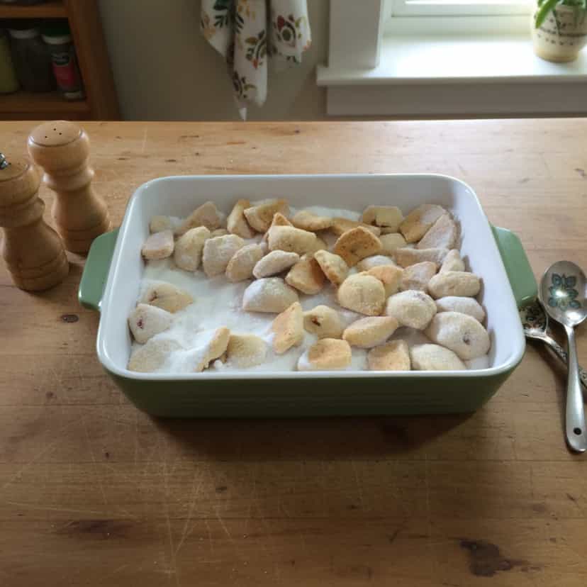 Foto deliciosa de Pastel de Goiabada e Queijo Minas pronta para servir - Snacks Assados