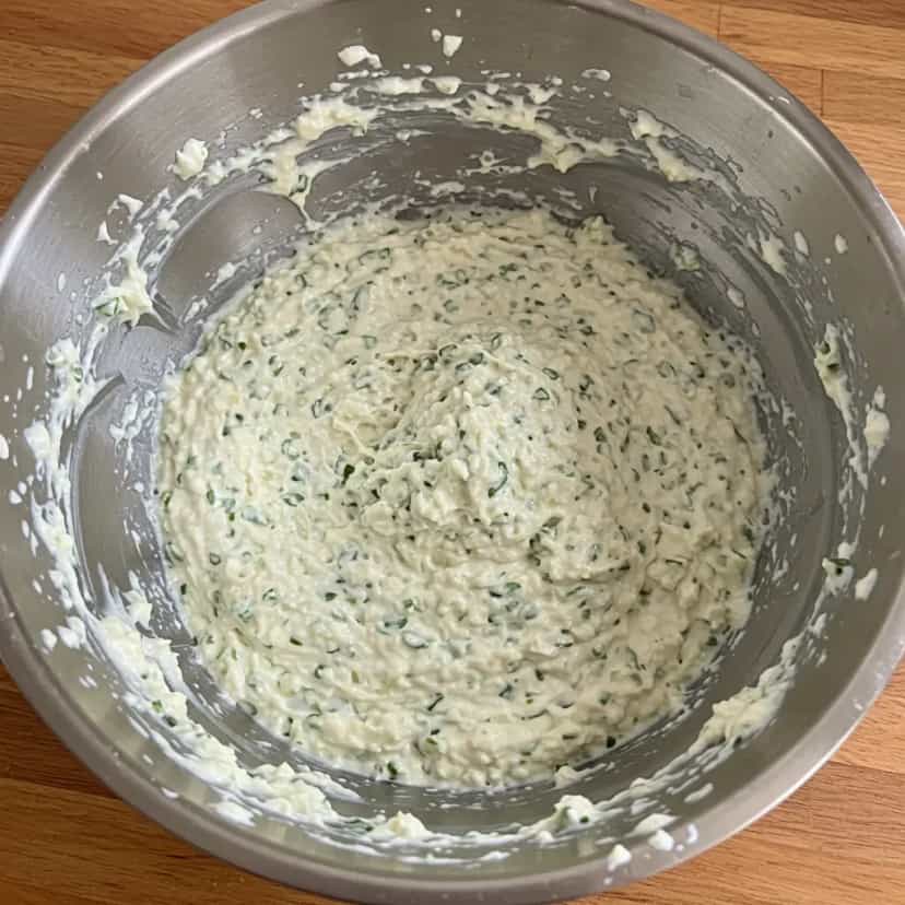 Foto deliciosa de Patê de Atum Cremoso pronta para servir - Pastas & Patês