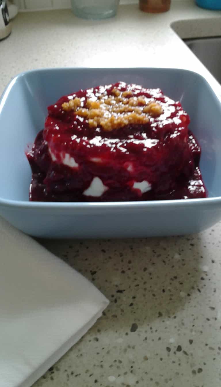 Foto deliciosa de Patê de Framboesa com Catupiry pronta para servir - Pastas & Patês