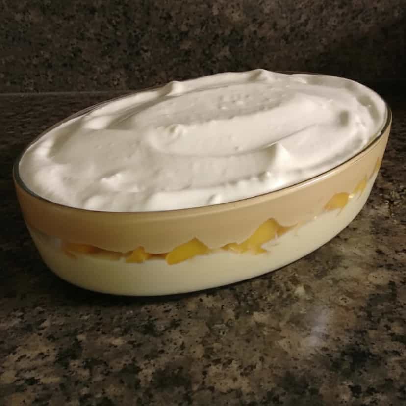 Foto deliciosa de Pavê Delícia de Abacaxi pronta para servir - Outras Receitas