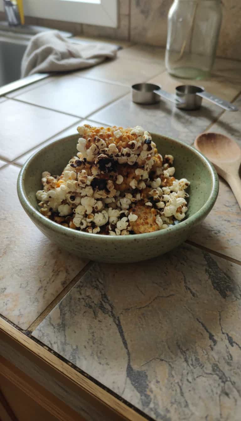 Foto deliciosa de Pipoca Doce de Chocolate pronta para servir - Outras Receitas