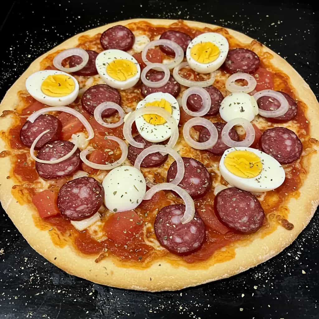 Pizza de Calabresa (Massa Fina)