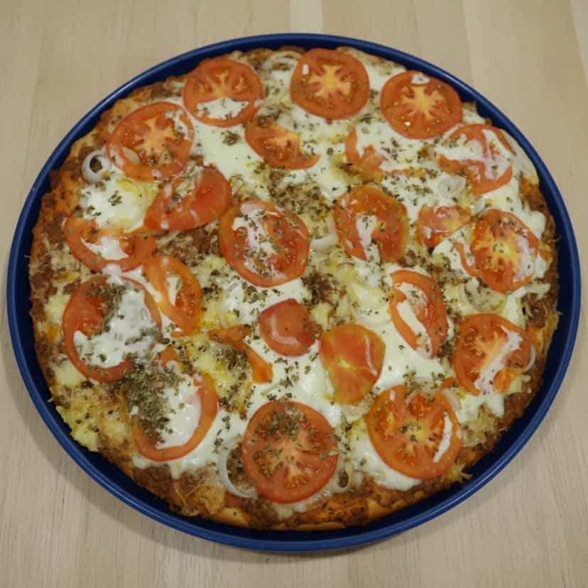 Foto deliciosa de Pizza de Carne Moída pronta para servir - Outras Receitas