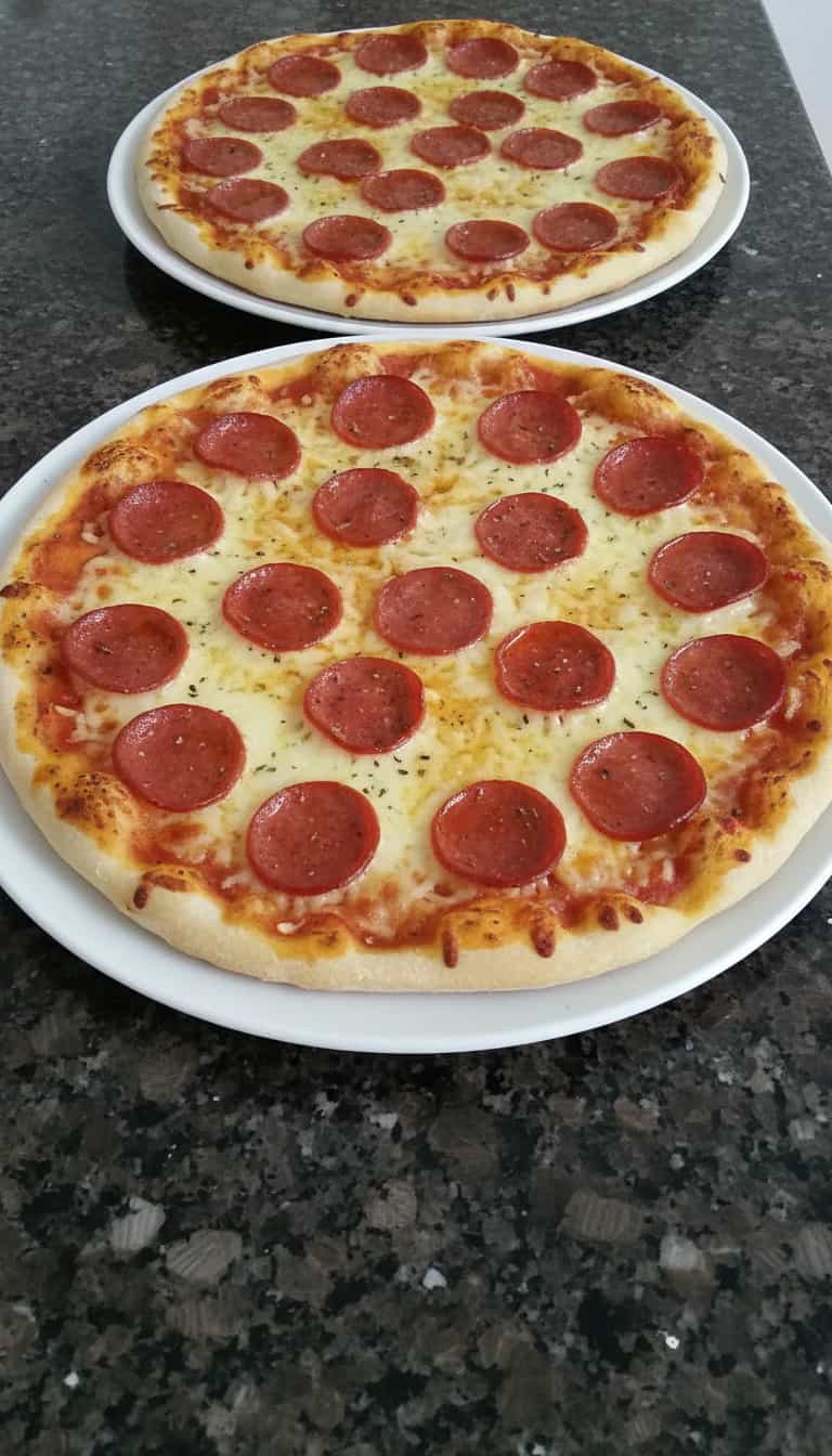 Foto deliciosa de Pizza de Liquidificador pronta para servir - Outras Receitas